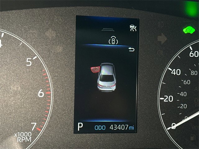 Certified 2024 Toyota Corolla LE image 29