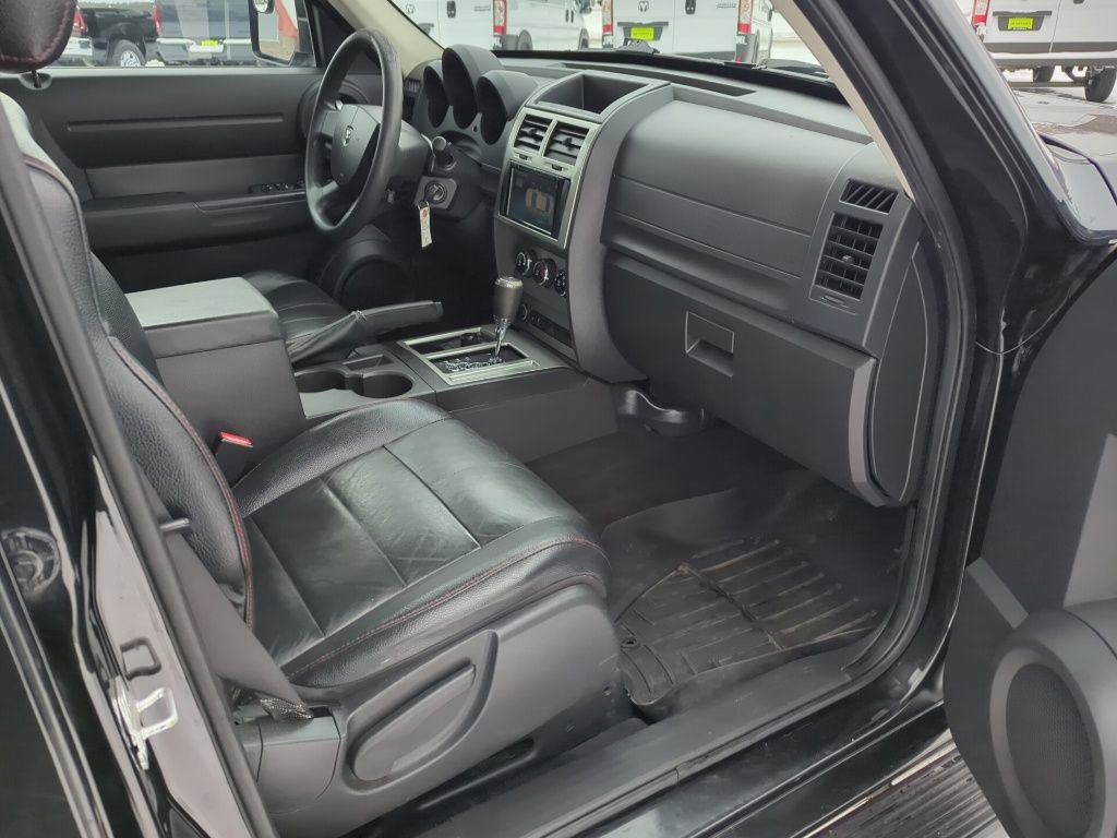 Used 2011 Dodge Nitro Heat image 29