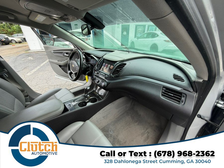 Used 2015 Chevrolet Impala LT w/ Convenience Package FWD image 23