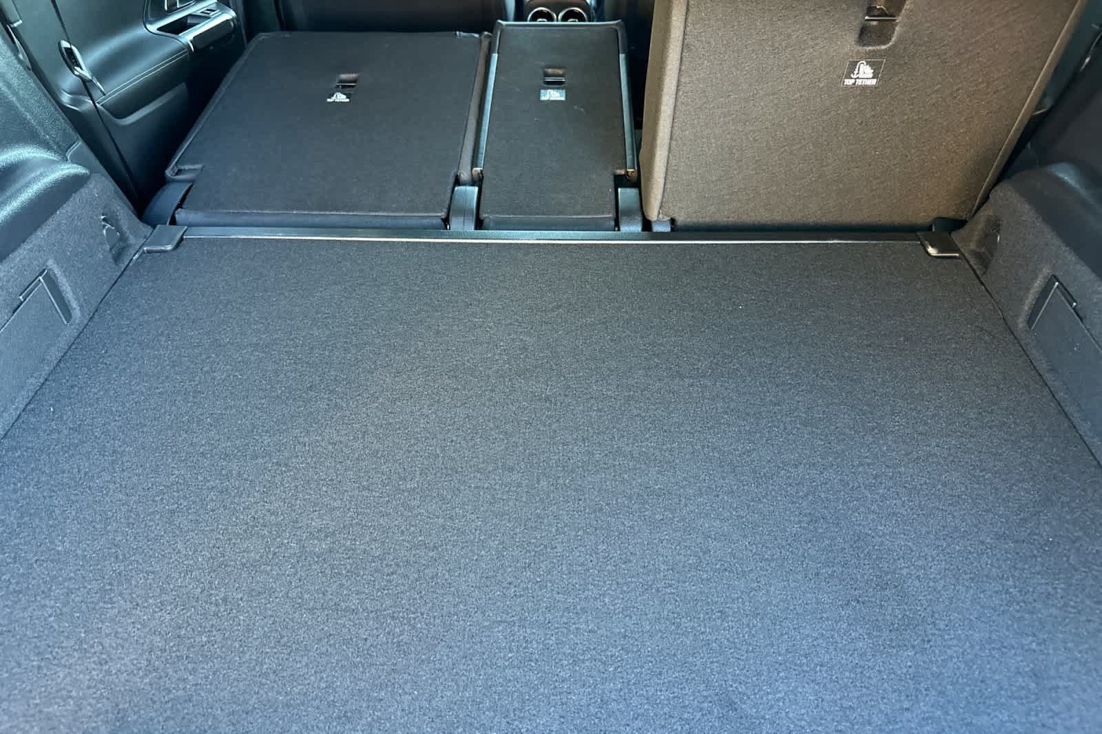 New 2026 Mercedes-Benz GLB 250 image 14
