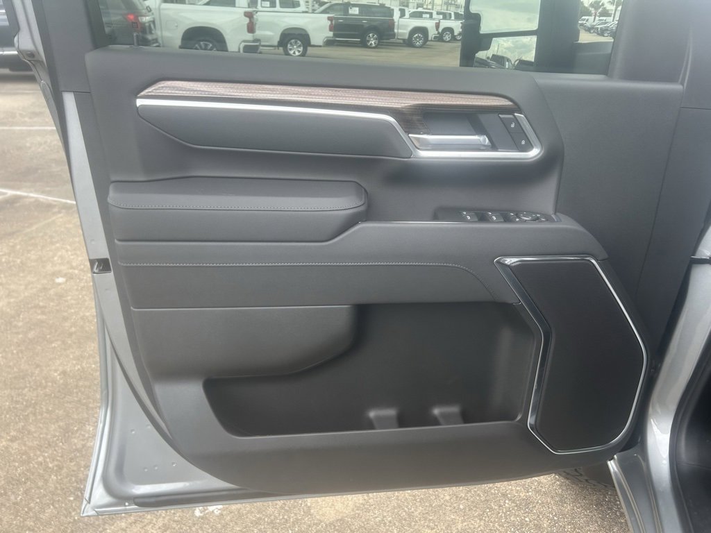 New 2025 Chevrolet Silverado 2500 LT w/ Trail Boss Package image 24