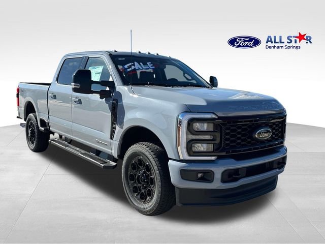 New 2026 Ford F250 Lariat w/ Black Appearance Package