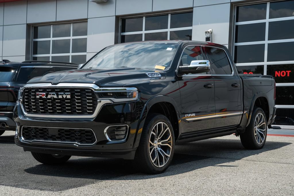 Used 2025 RAM 1500 Tungsten w/ Towing Technology Group AWD/4WD image 3
