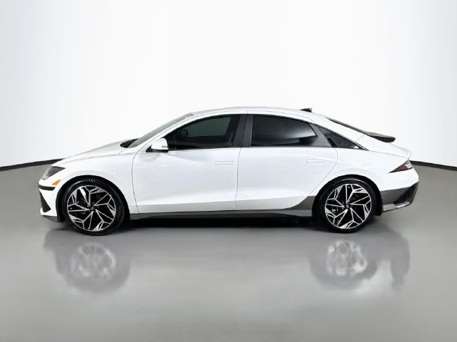 Used 2023 Hyundai Ioniq 6 SEL RWD image 6
