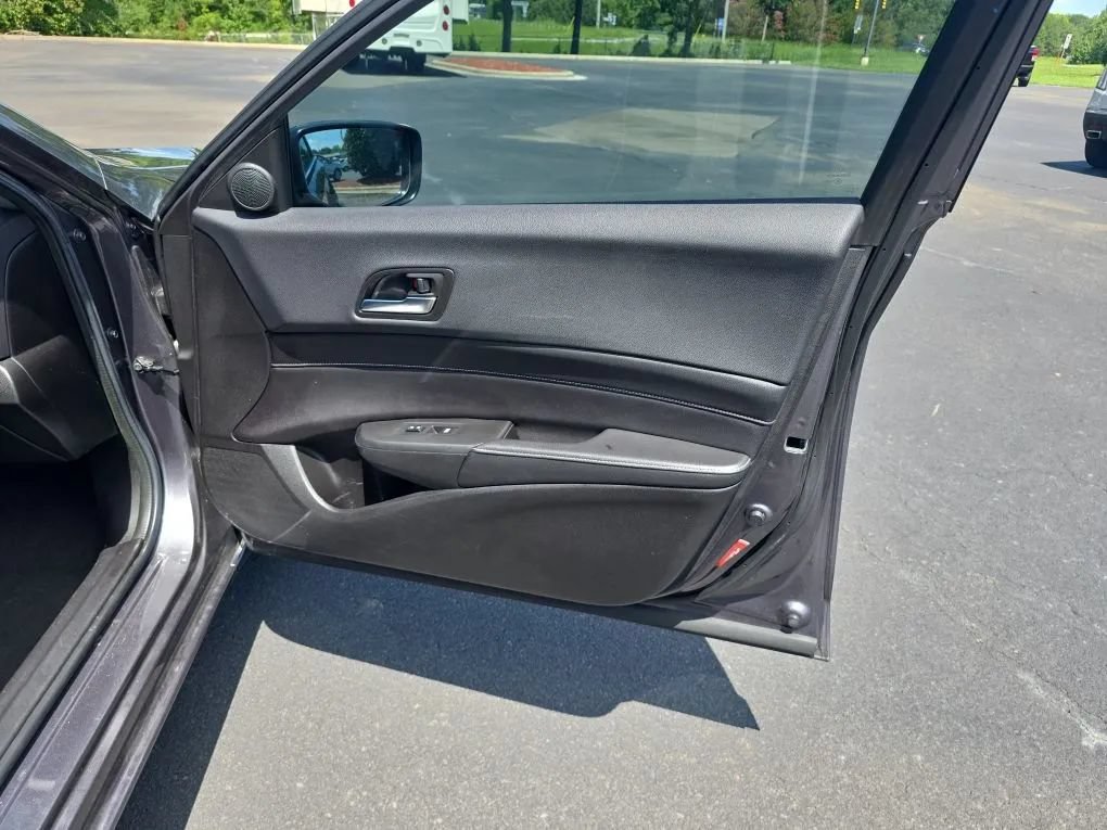 Used 2021 Acura ILX w/ Premium Package FWD image 47