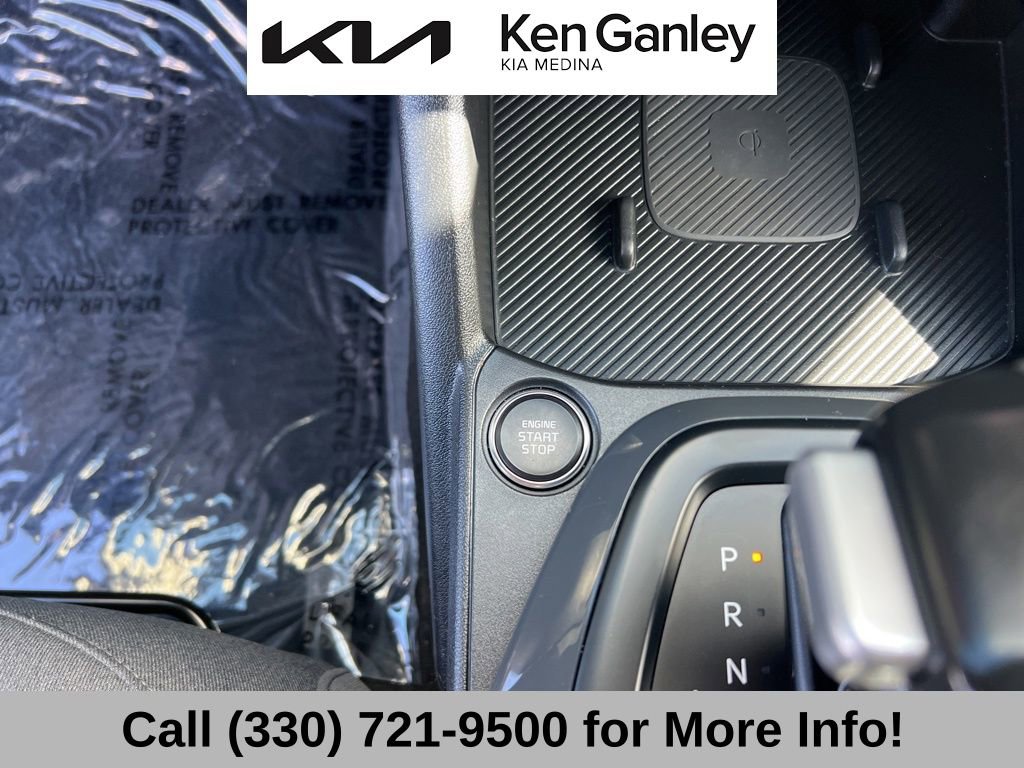 Certified 2025 Kia K4 EX image 38