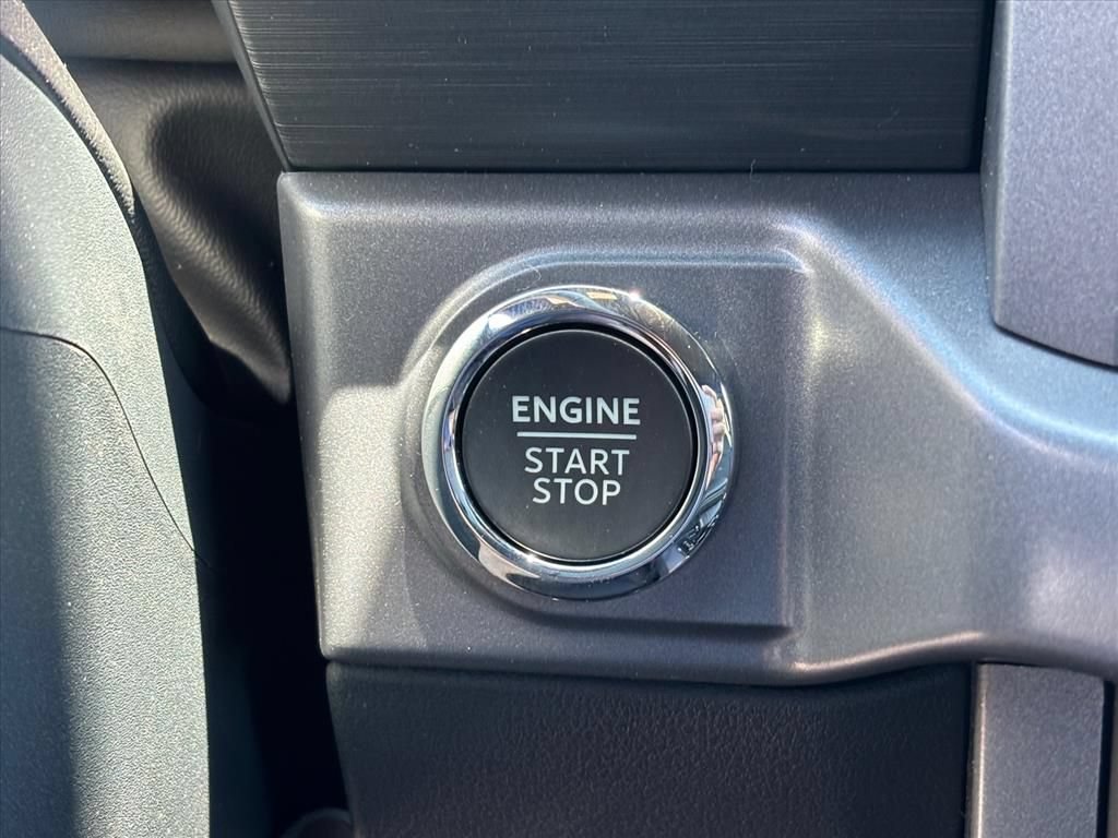 New 2026 Ford F150 XLT w/ Equipment Group 302A MID AWD/4WD image 18