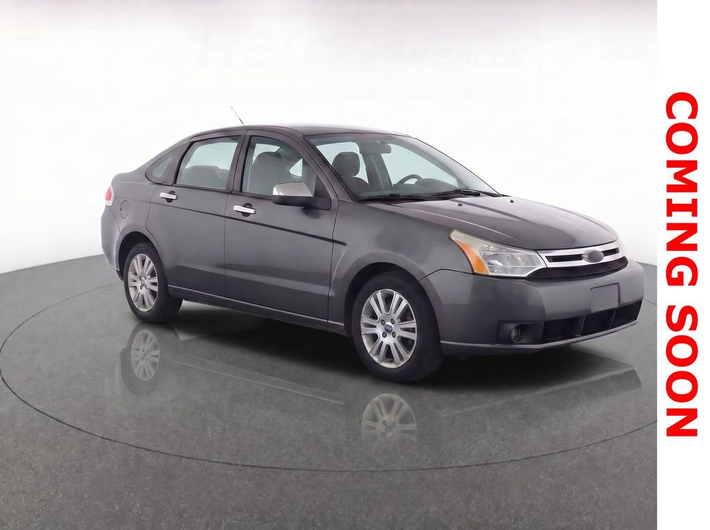 Used 2010 Ford Focus SEL image 3