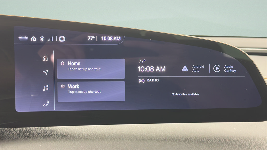 Used 2024 Lucid Air Touring AWD/4WD image 17