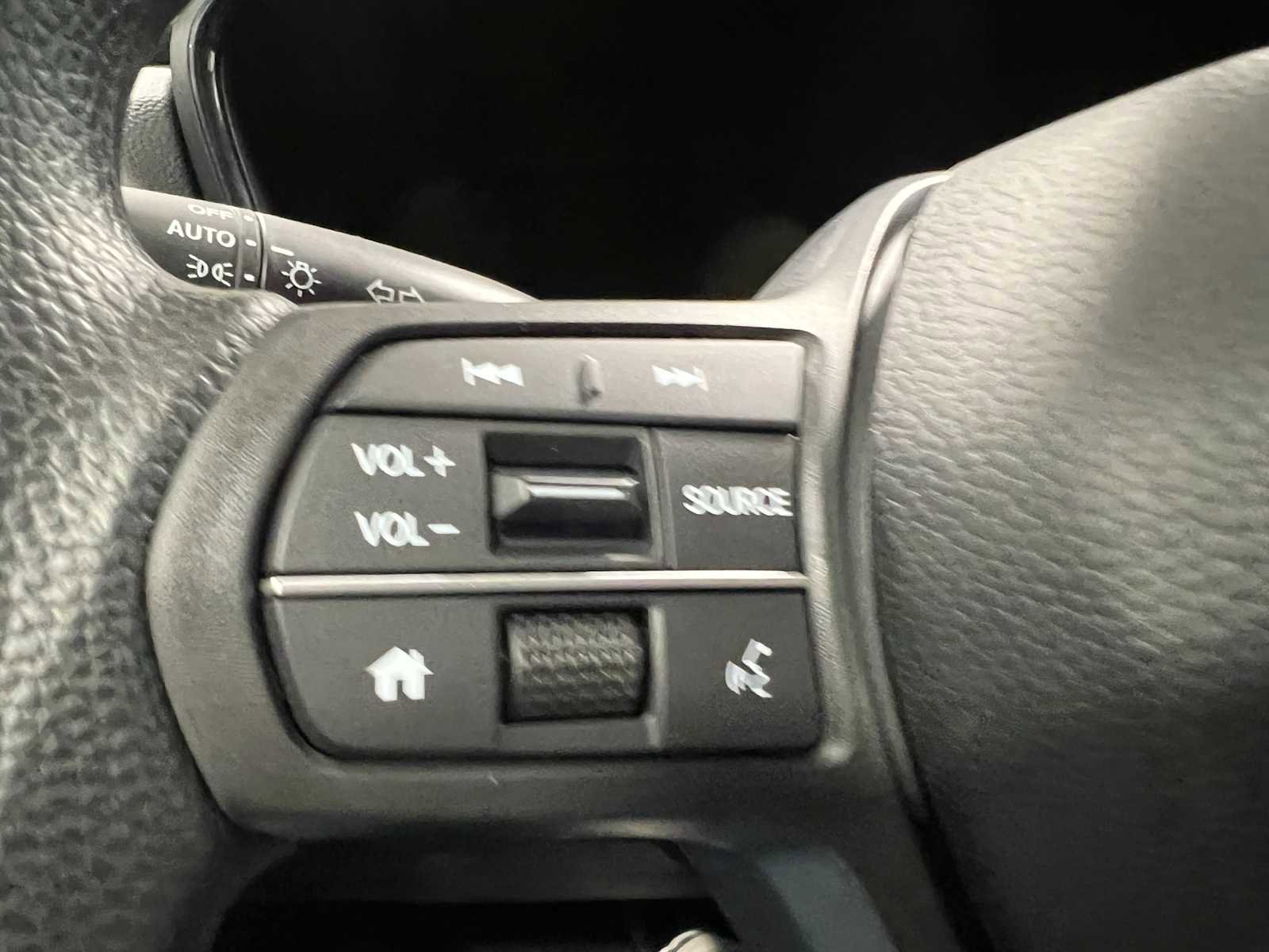 Used 2025 Honda CR-V EX image 19