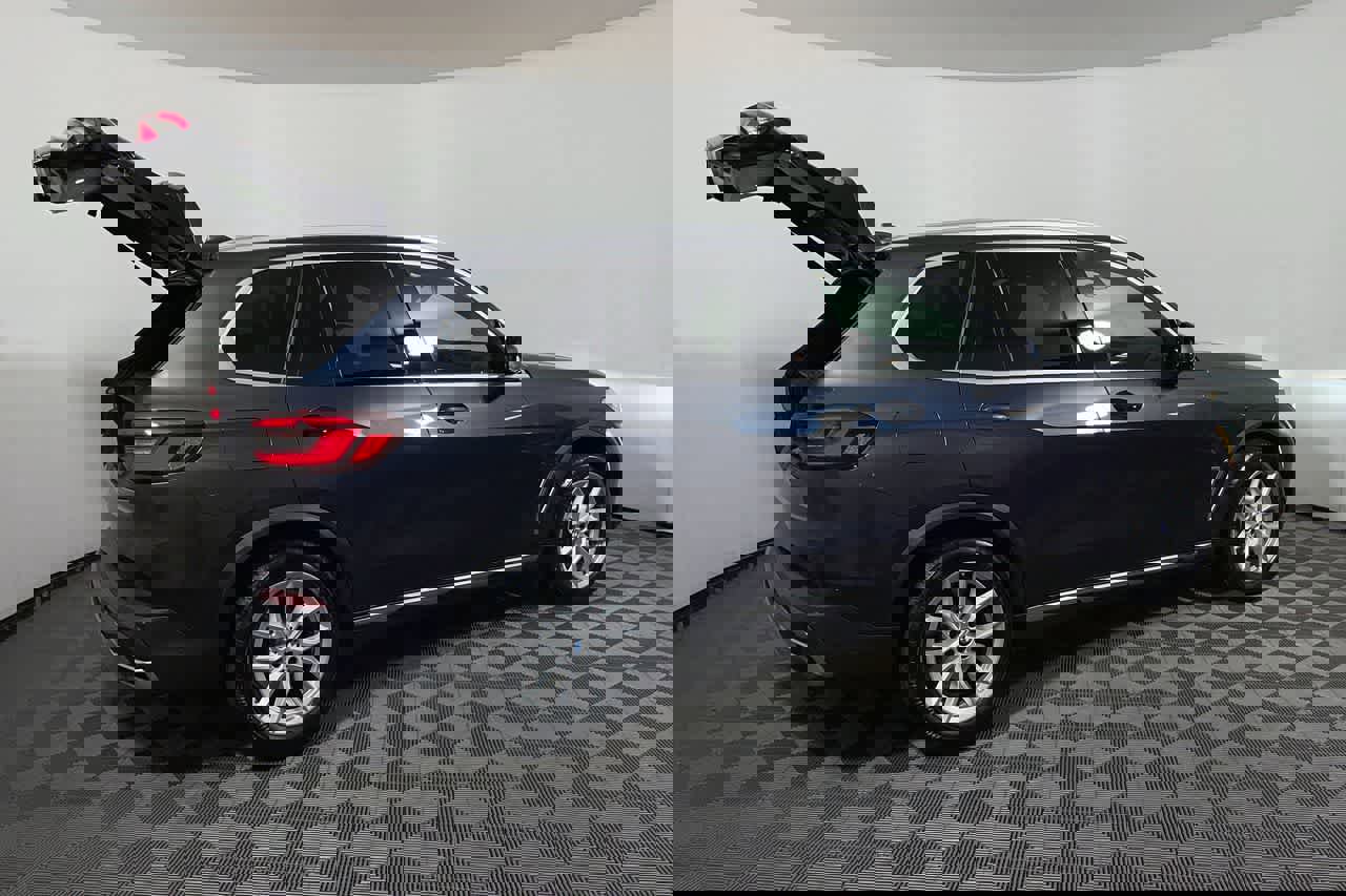 Used 2021 BMW X5 xDrive40i w/ Convenience Package image 21