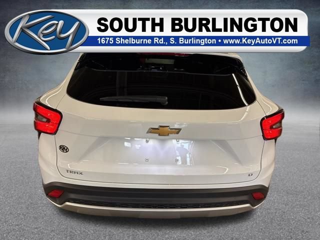 New 2026 Chevrolet Trax LT FWD image 6