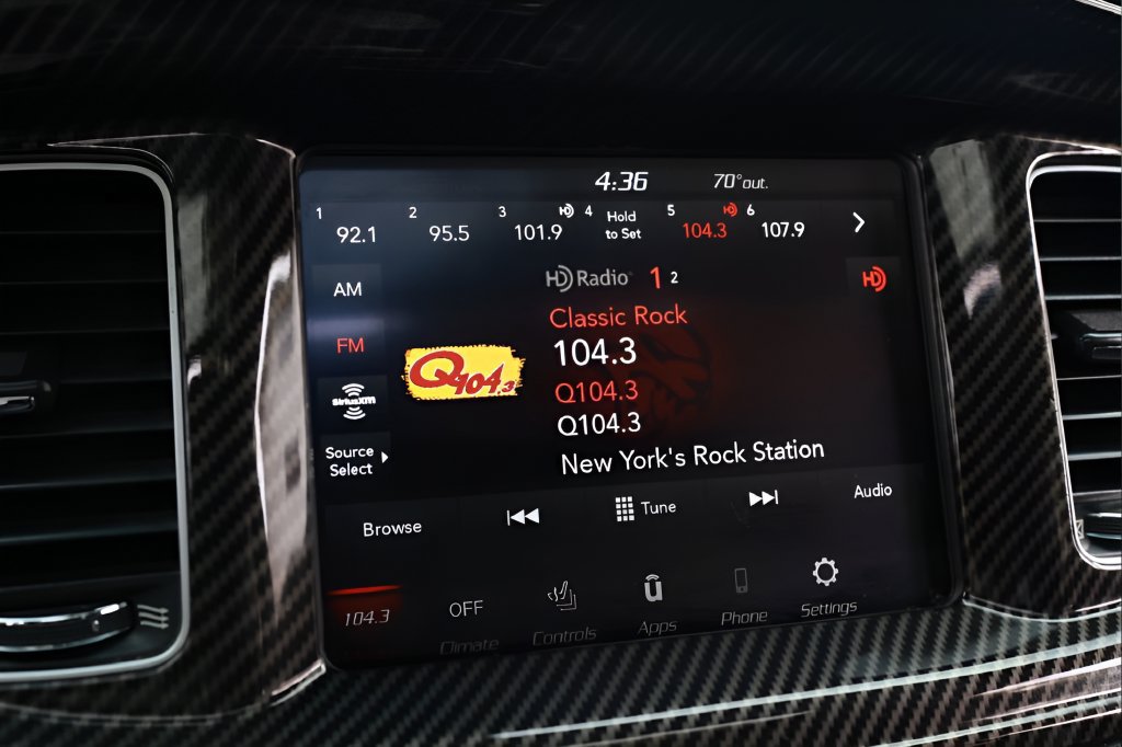 Used 2021 Dodge Charger R/T w/ Plus Group RWD image 39