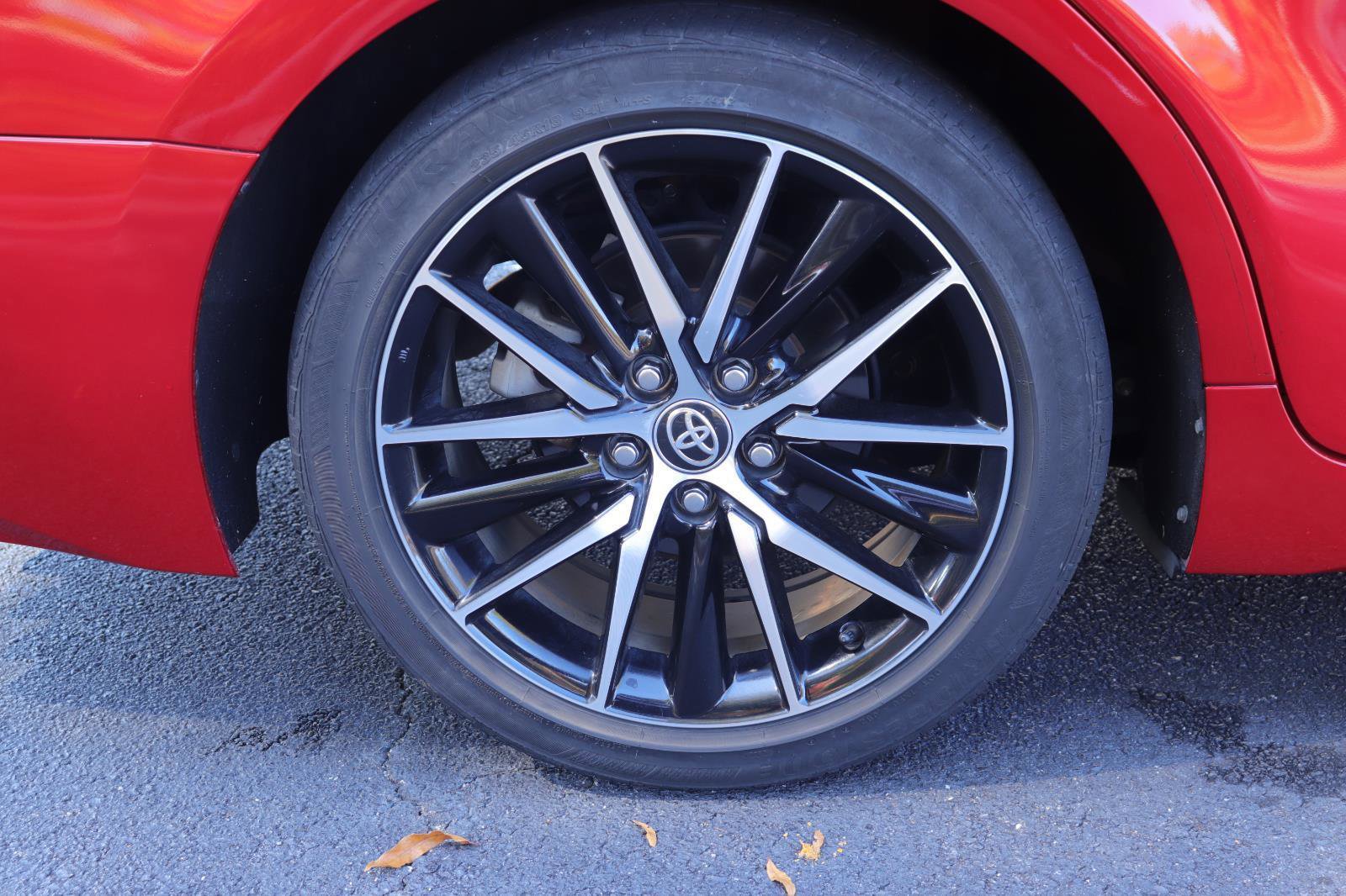 Used 2021 Toyota Camry SE image 33