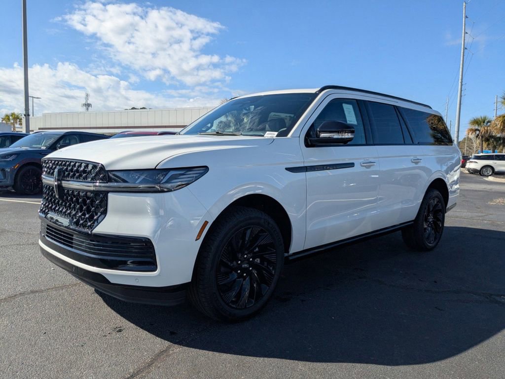 New 2026 Lincoln Navigator L Reserve w/ Jet Appearance Package image 8