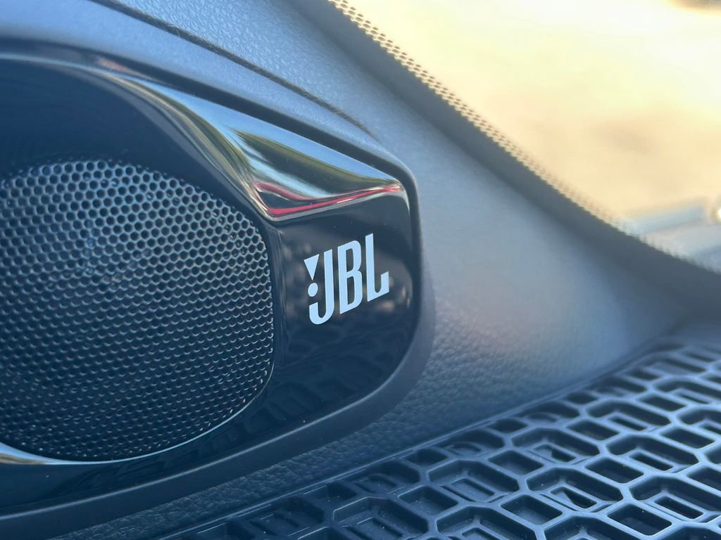 Used 2025 Toyota 4Runner TRD Off-Road Premium w/ Tow Technology Package image 32