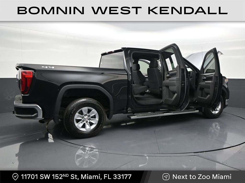 Used 2023 GMC Sierra 1500 SLE image 29