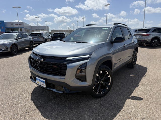 New 2027 Chevrolet Equinox RS w/ Convenience Package III AWD/4WD image 3