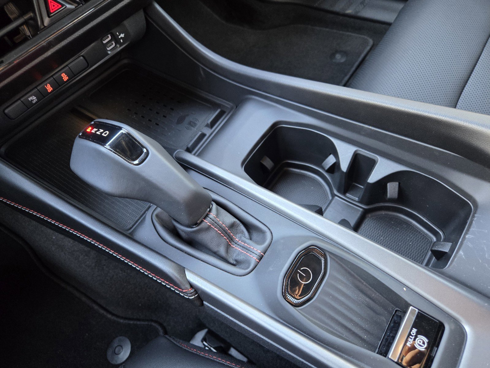 New 2024 Dodge Charger R/T w/ Plus Group image 15