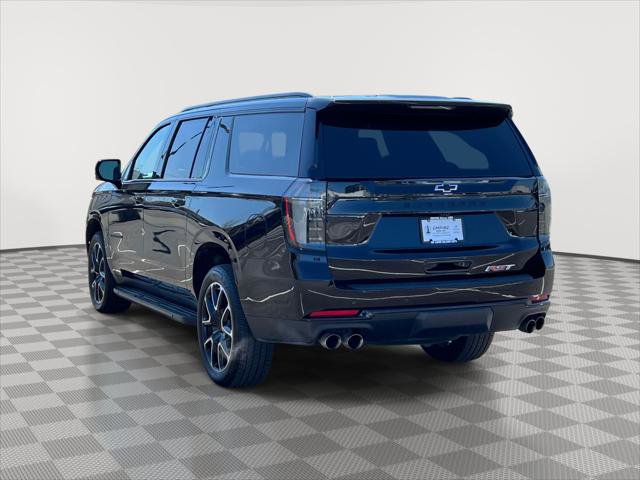 Used 2025 Chevrolet Suburban RST w/ Comfort Package image 5