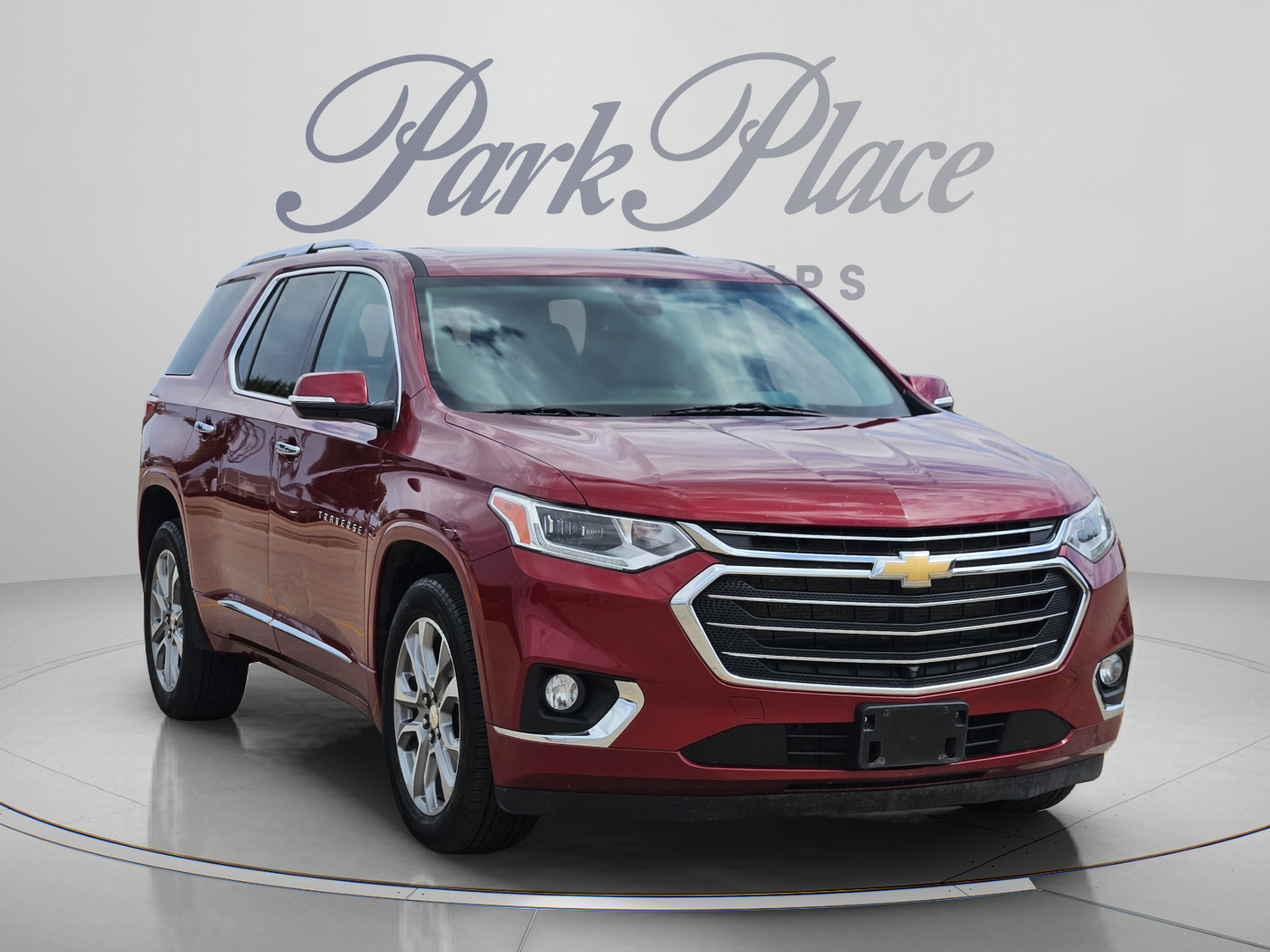 Used 2020 Chevrolet Traverse Premier FWD image 4