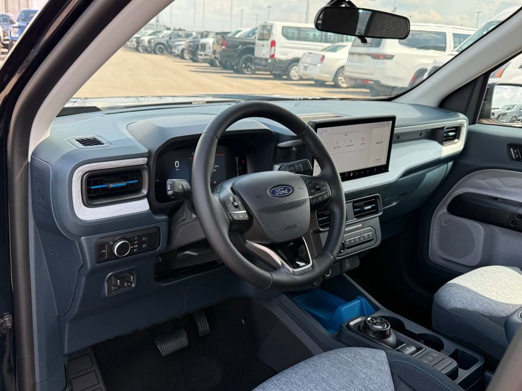 New 2025 Ford Maverick XLT w/ XLT Luxury Package image 4