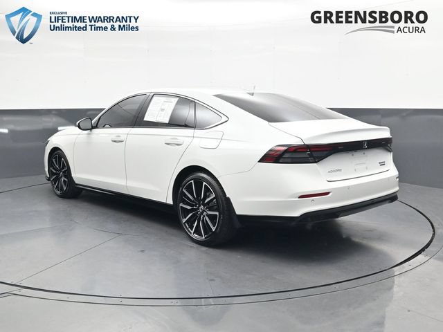Used 2025 Honda Accord Touring image 8