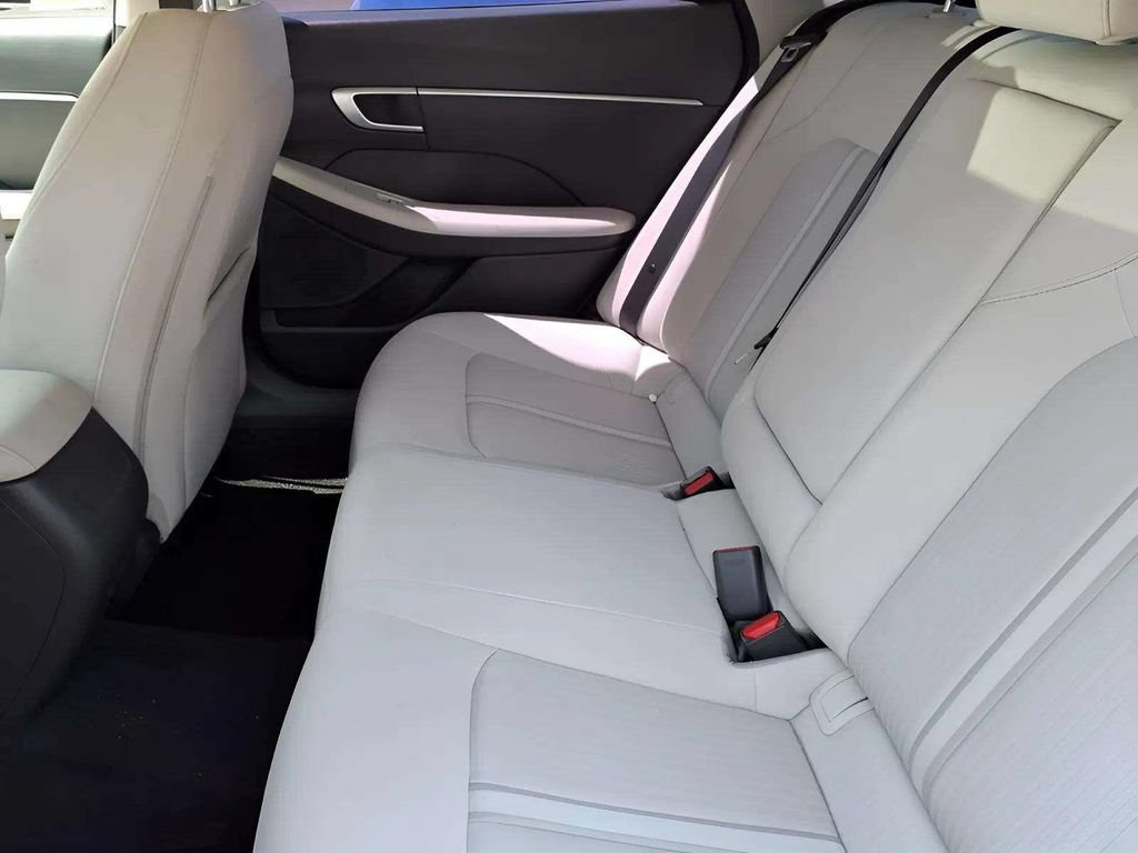 Used 2024 Hyundai Sonata SEL w/ Convenience Package FWD image 9