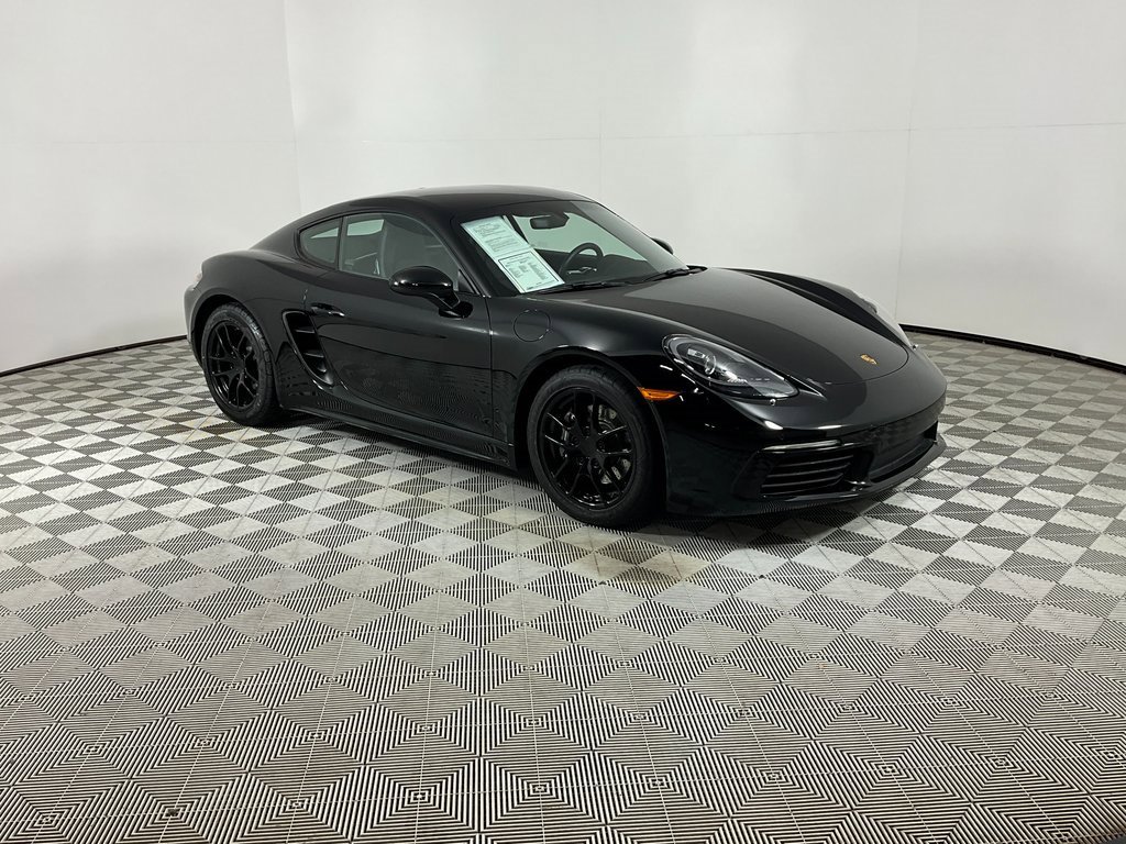 Used 2024 Porsche 718 Cayman image 6