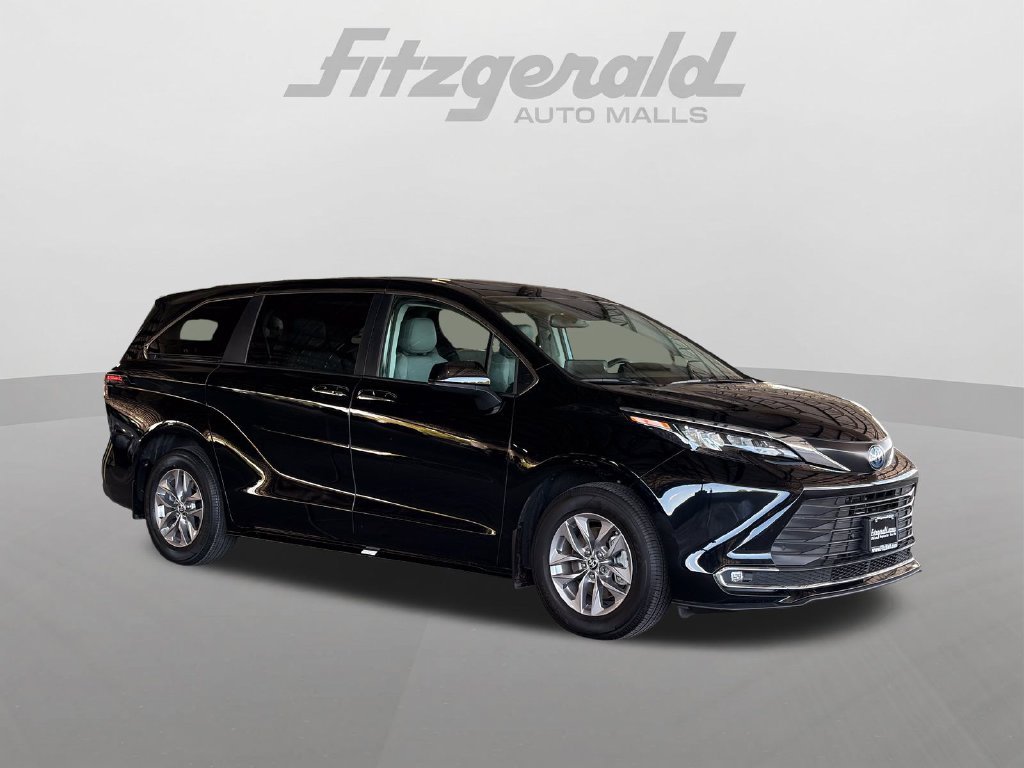 Certified 2024 Toyota Sienna XLE