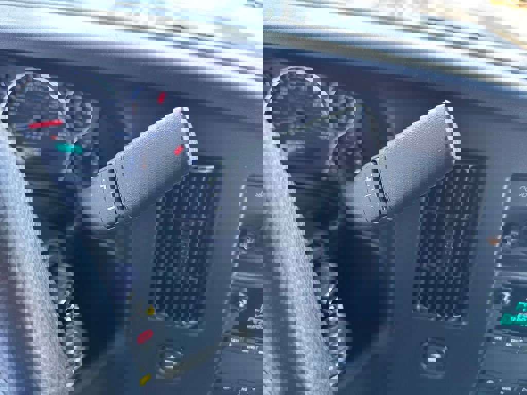 Used 2023 Chevrolet Express 3500 LT w/ LT Preferred Equipment Group image 23