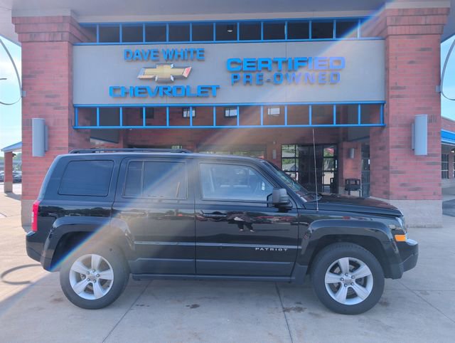 Used 2015 Jeep Patriot Sport w/ Power Value Group AWD/4WD image 9