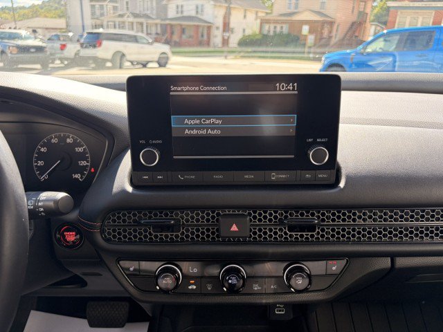 Used 2025 Honda HR-V Sport image 15