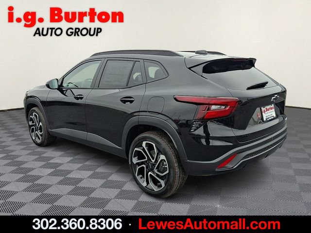 New 2026 Chevrolet Trax RS w/ Sunroof Package image 3