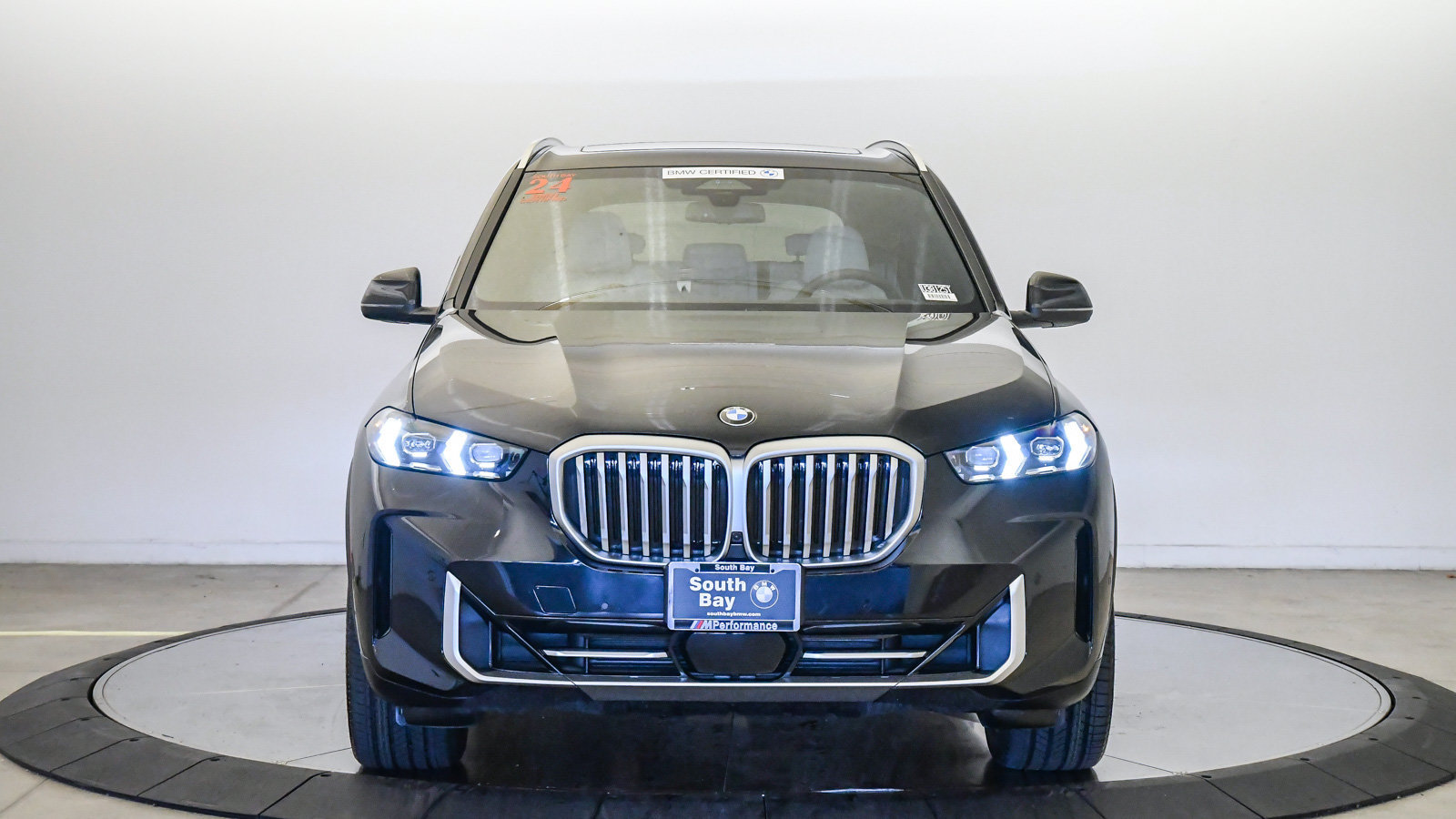 Certified 2024 BMW X5 xDrive40i w/ Premium Package AWD/4WD image 7
