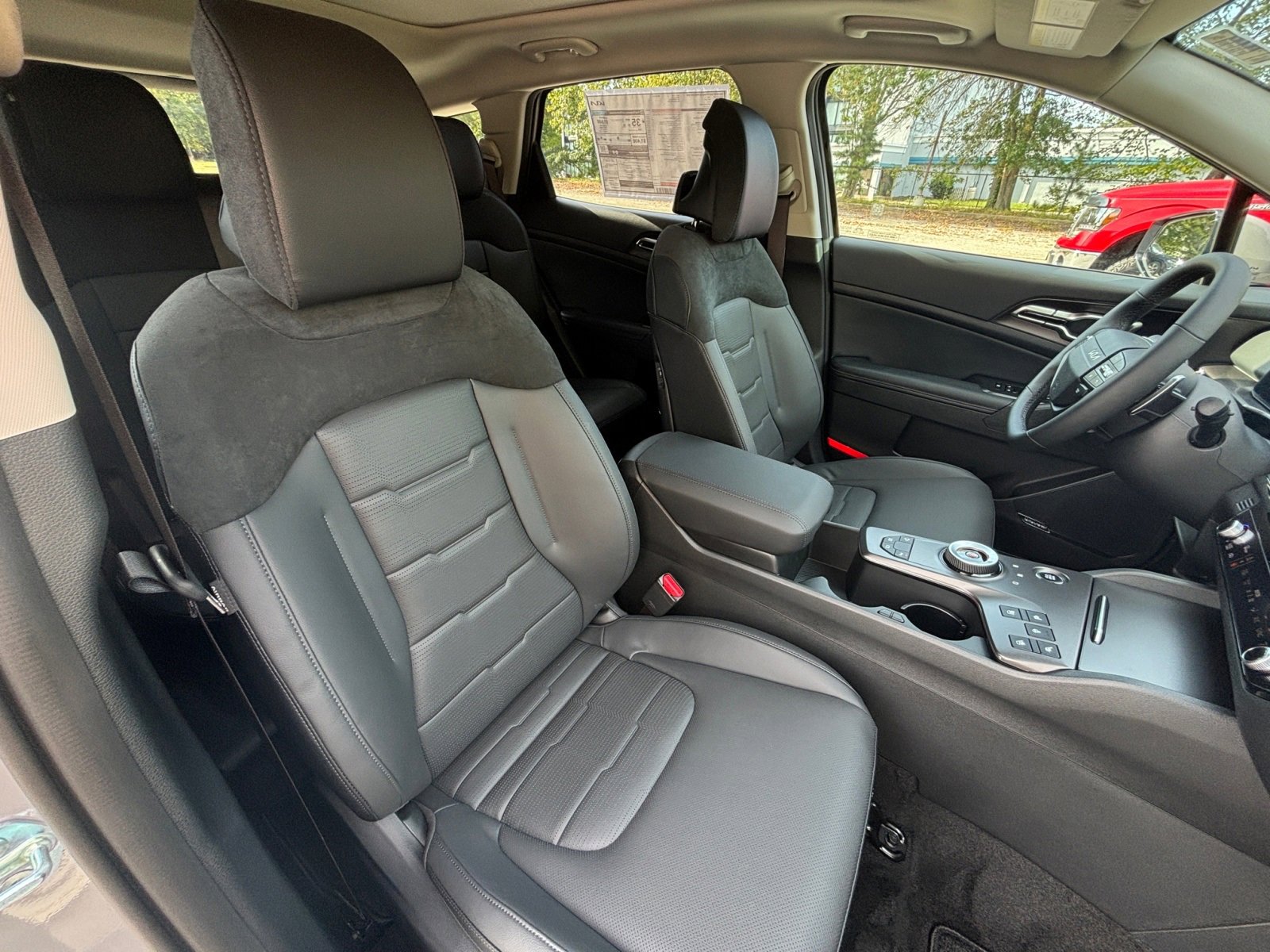 New 2026 Kia Sportage SX Prestige image 16