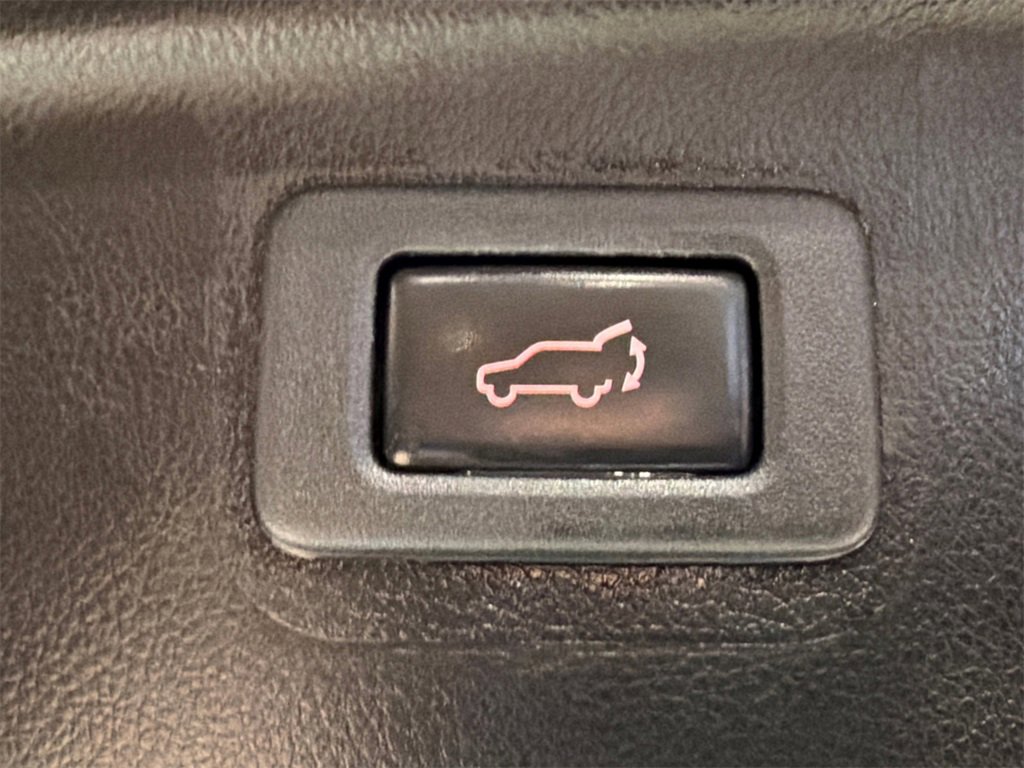 Used 2019 Subaru Outback 2.5i Limited w/ Popular Package #2 image 21