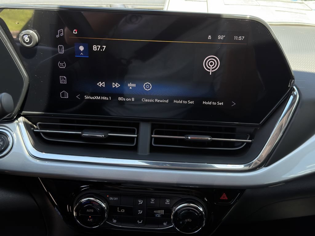 New 2026 Chevrolet Trax LT w/ Driver Confidence Package FWD image 23