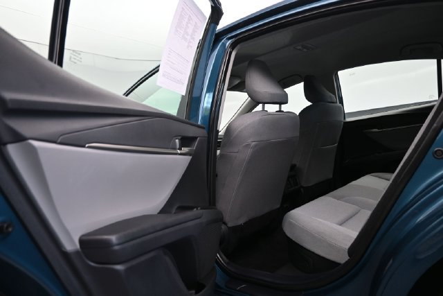Used 2025 Toyota Camry LE FWD image 13