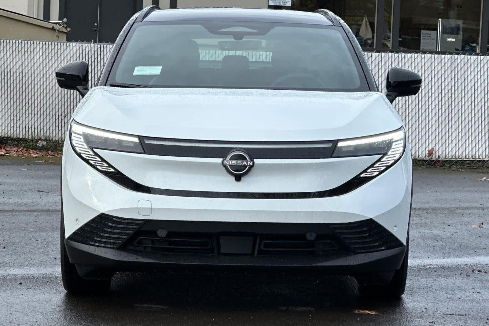 New 2026 Nissan Leaf Platinum+ FWD image 10