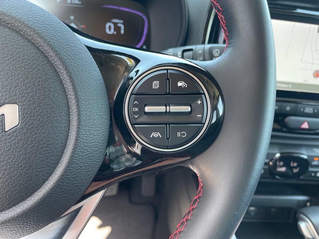 Used 2025 Kia Soul GT-Line FWD image 27