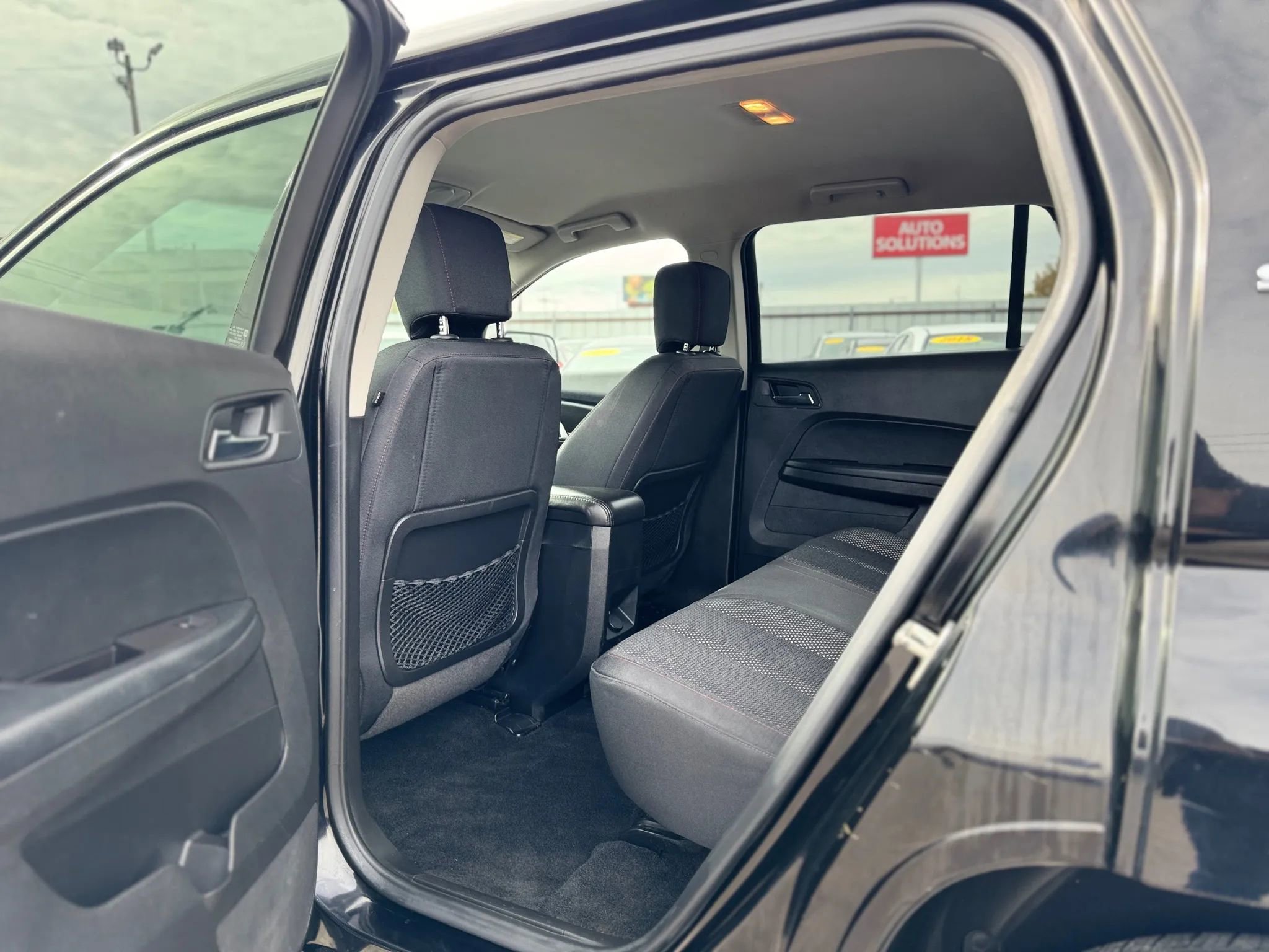 Used 2017 GMC Terrain SLE image 29