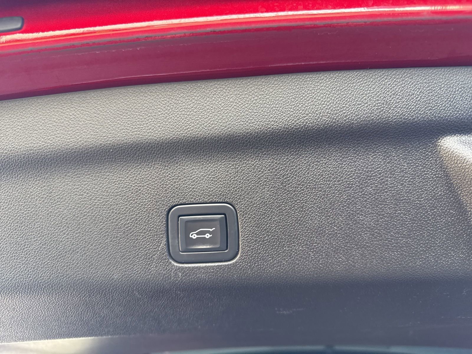 Used 2021 Chevrolet Tahoe High Country image 16