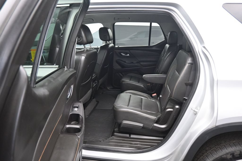 Used 2019 Chevrolet Traverse LT w/ LT Premium Package AWD/4WD image 34