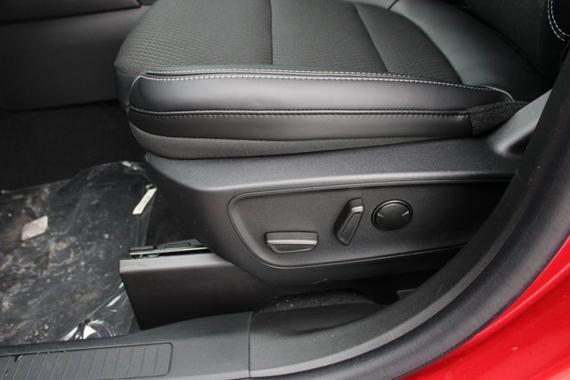 New 2026 Ford Escape SE image 5