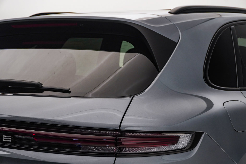 New 2026 Porsche Cayenne AWD/4WD image 12