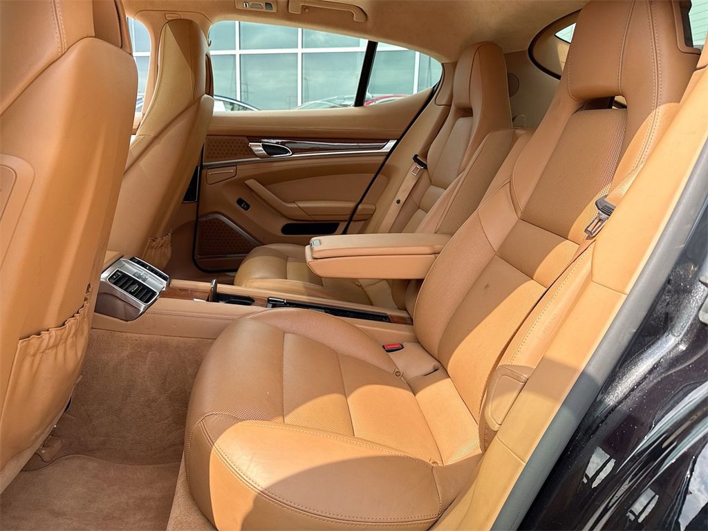 Used 2015 Porsche Panamera Turbo image 23