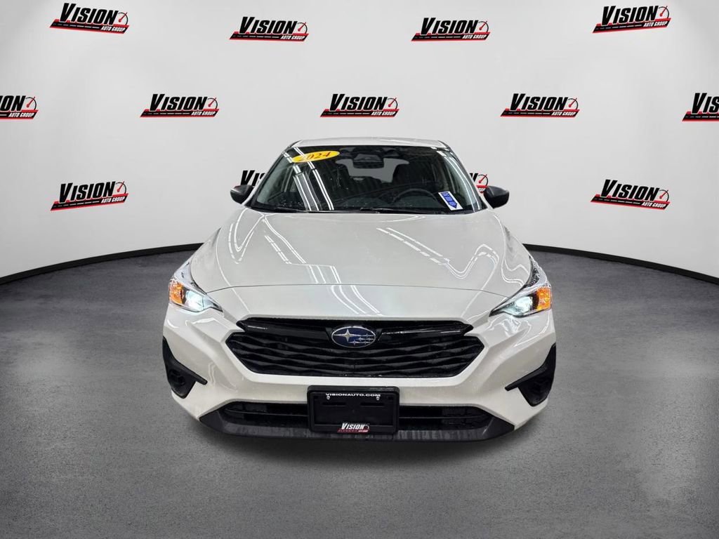 Used 2024 Subaru Impreza 2.0i image 2