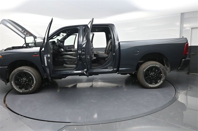 New 2026 RAM 2500 Laramie w/ Night Edition image 28
