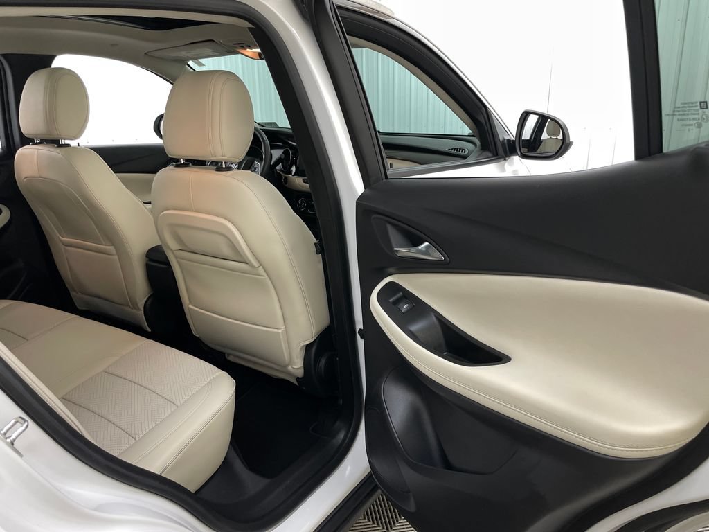 Certified 2023 Buick Encore GX Essence w/ Advanced Technology Package AWD/4WD image 43